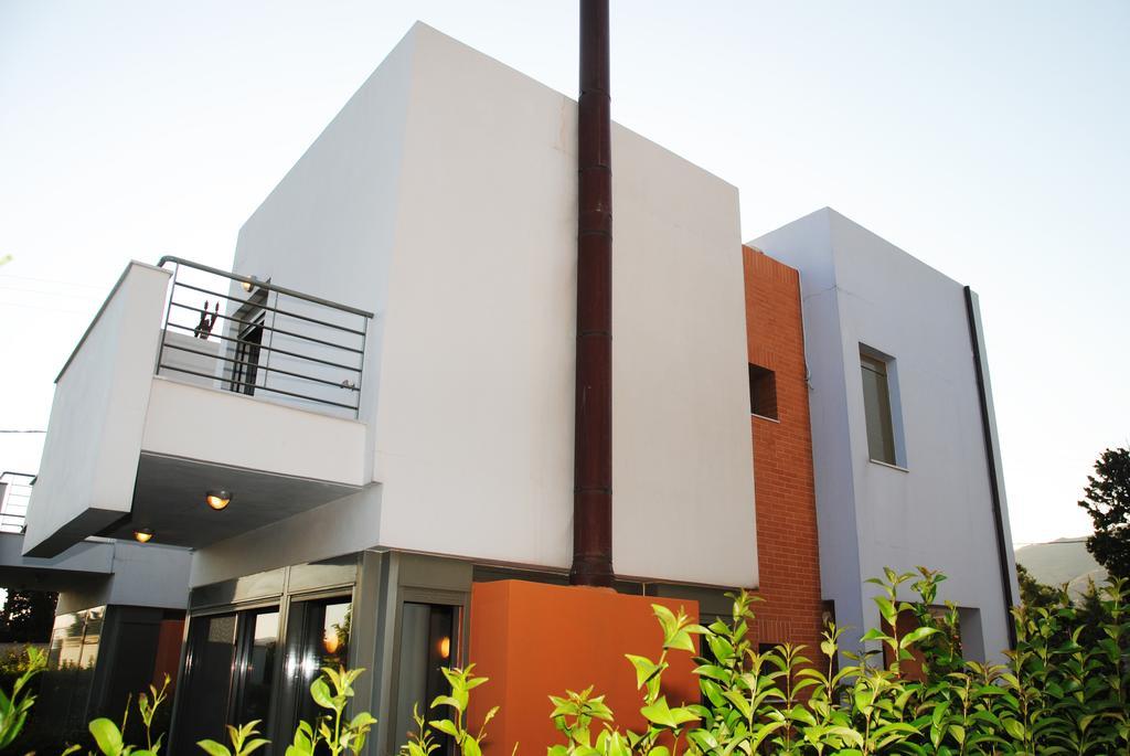 Erodios Hotel Caristo Exterior foto