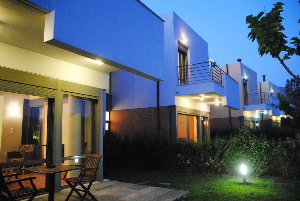 Erodios Hotel Caristo Exterior foto