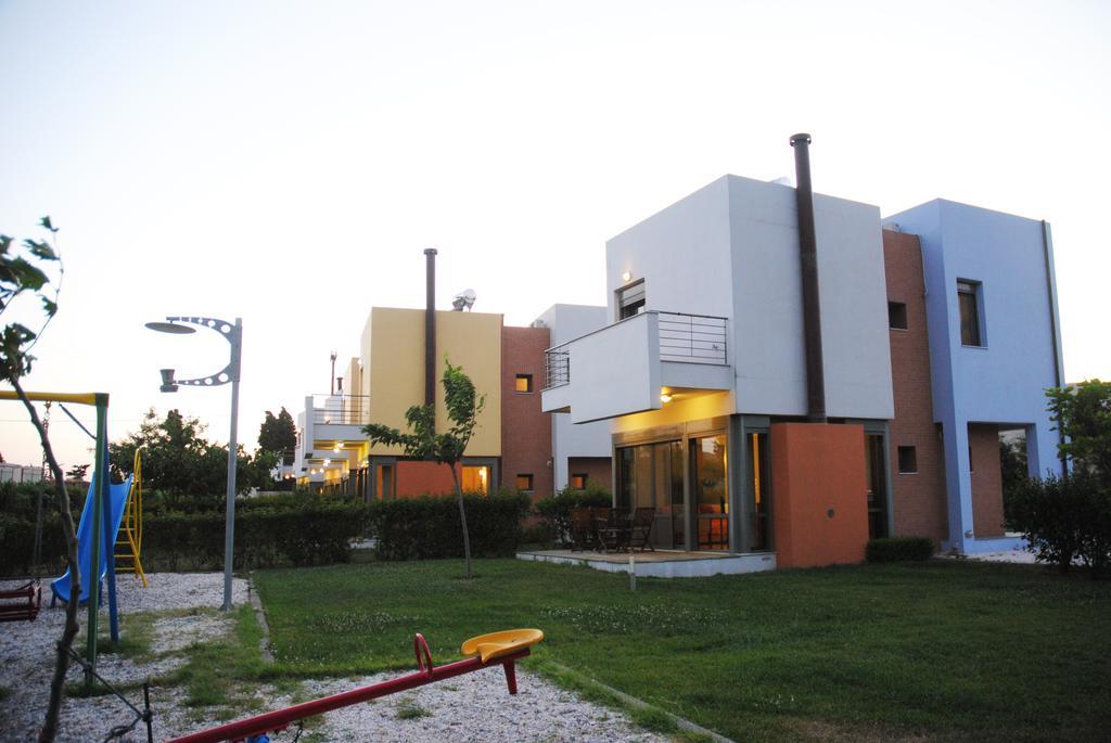Erodios Hotel Caristo Exterior foto